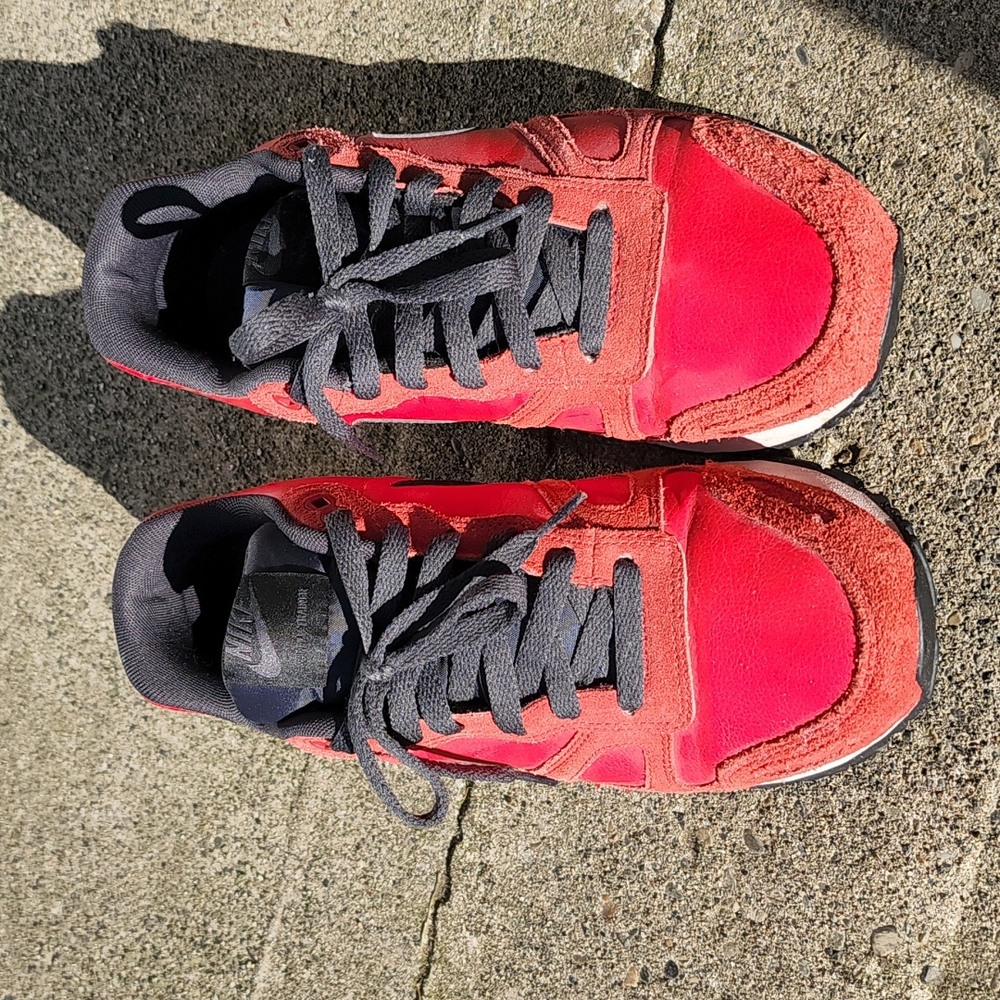 NIKE Waffle Trainer - Men's Size 8.5